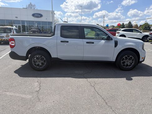 New 2025 Ford Maverick XLT w/ XLT Luxury Package FWD image 2