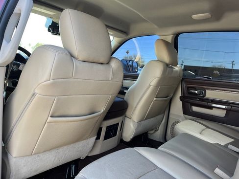 Used 2017 RAM 1500 Laramie w/ Convenience Group image 28