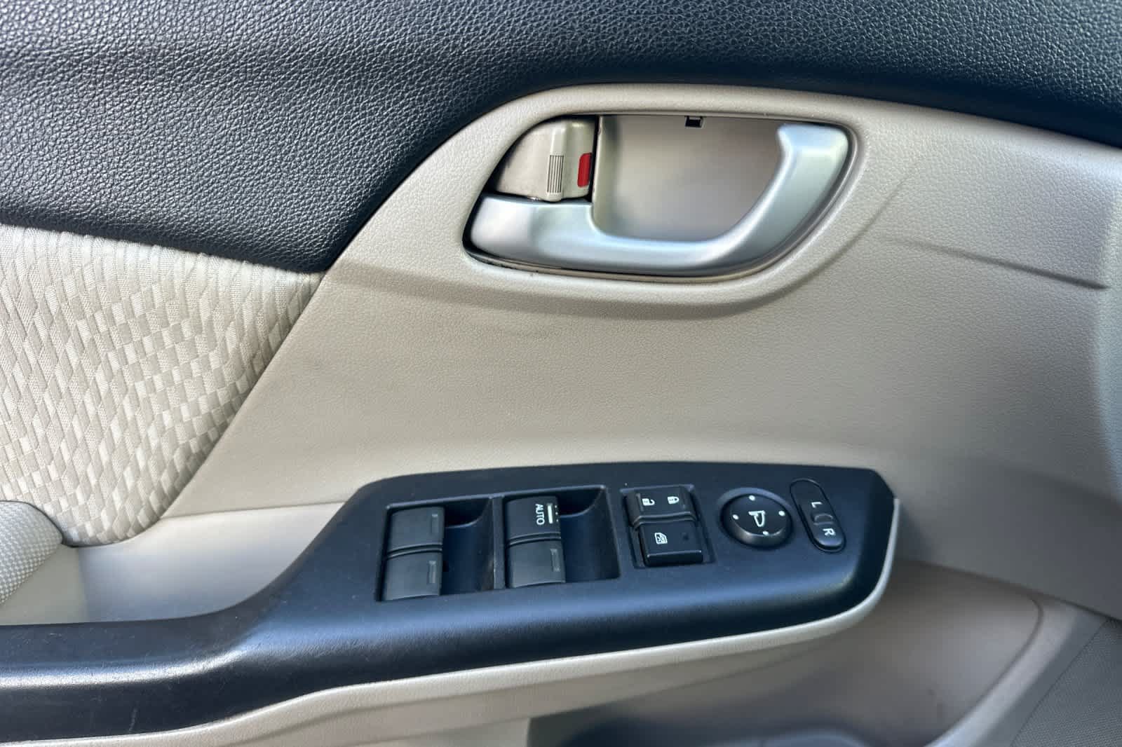 Used 2014 Honda Civic LX image 12