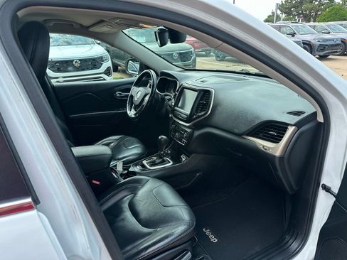 Used 2015 Jeep Cherokee Limited AWD/4WD image 27