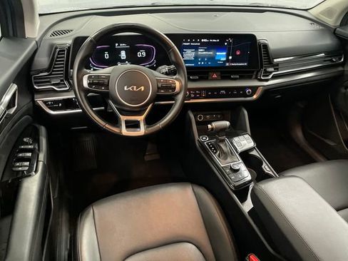 Certified 2023 Kia Sportage EX image 24