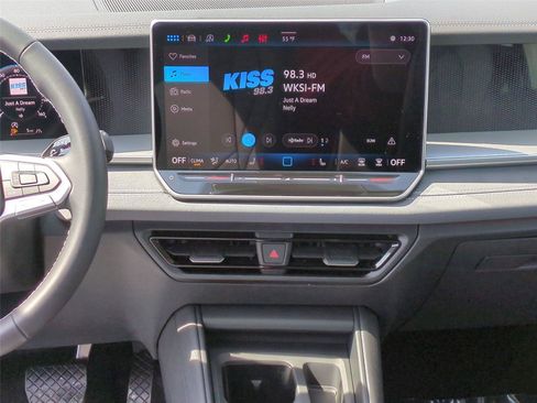 New 2026 Volkswagen Tiguan SE AWD/4WD image 14