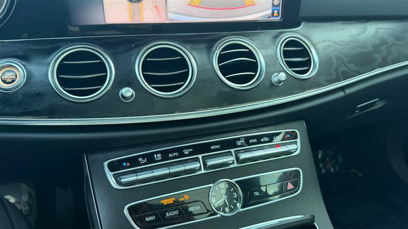 Used 2018 Mercedes-Benz E 300 image 38