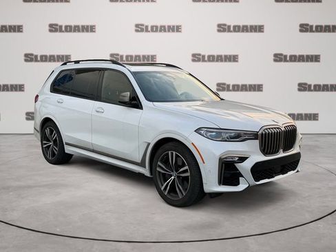 Used 2021 BMW X7 M50i image 7