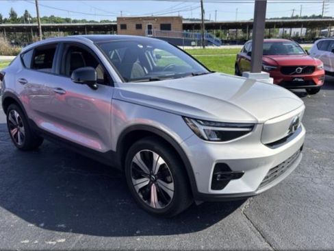 Used 2023 Volvo C40 P8 Recharge Plus AWD/4WD image 3
