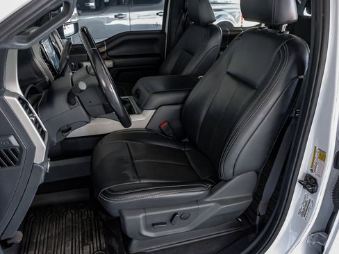 Used 2022 Ford F450 Lariat w/ Chrome Package image 30