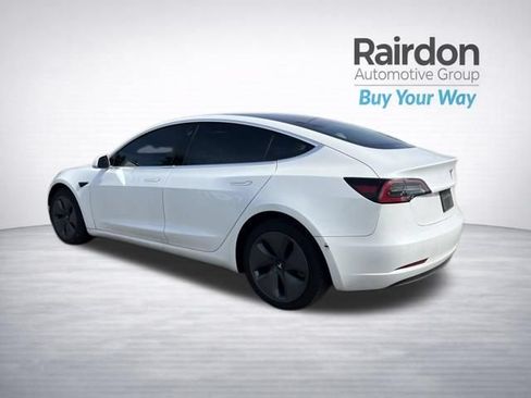 Used 2020 Tesla Model 3 Standard Range Plus RWD image 5