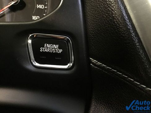 Used 2019 GMC Acadia SLT image 50