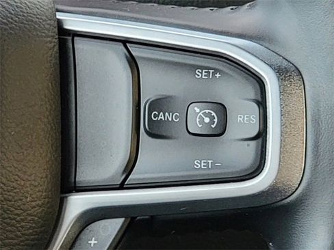 Certified 2019 RAM 1500 Big Horn image 34