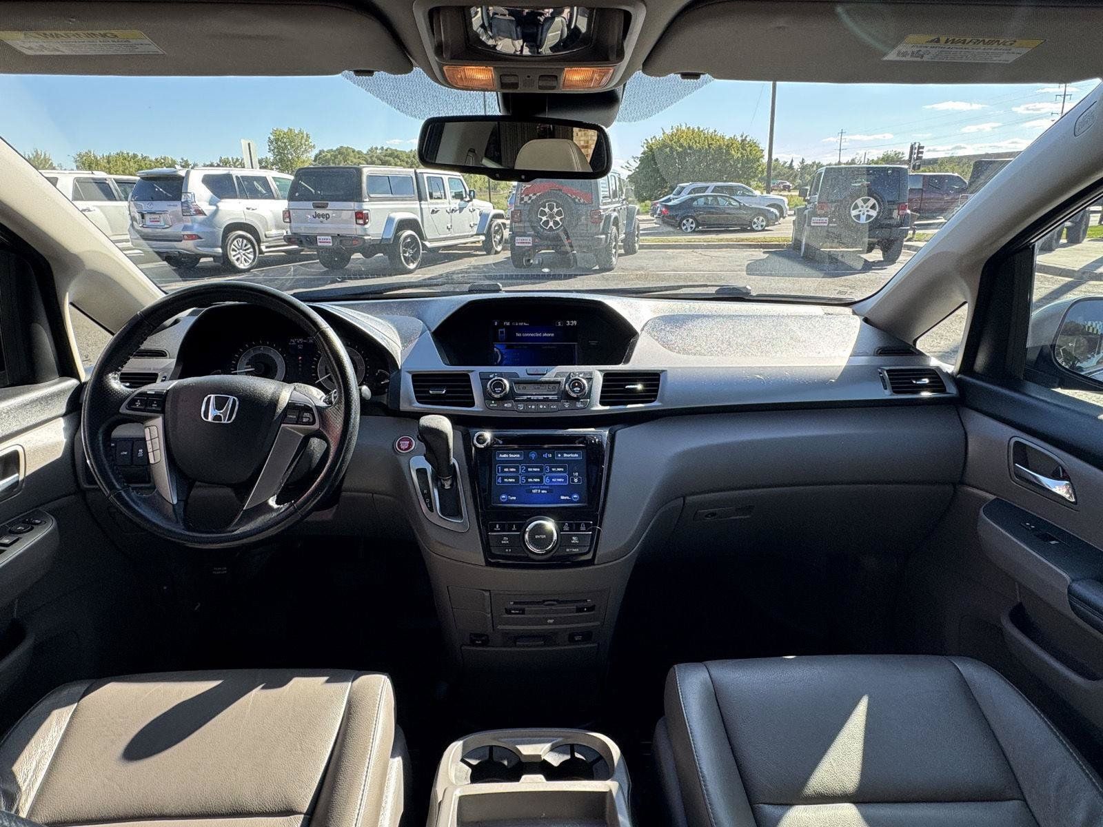 Used 2015 Honda Odyssey EX-L image 26
