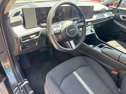 Used 2025 Hyundai Sonata SEL FWD image 18