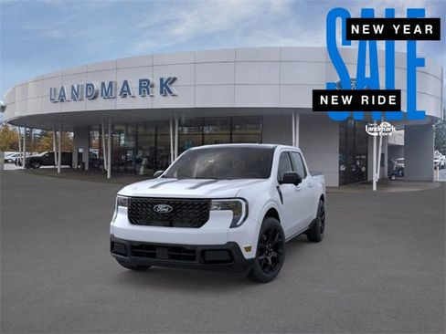 New 2025 Ford Maverick Lariat w/ Black Appearance Package image 2