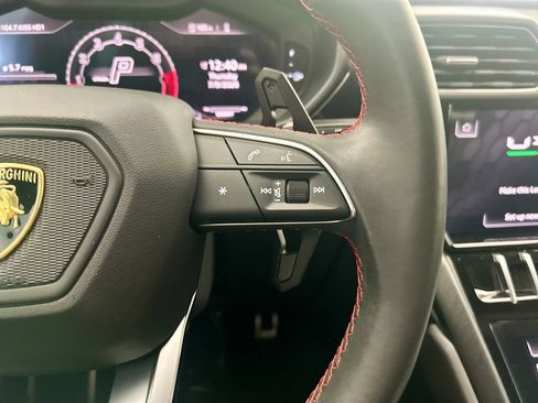 Used 2024 Lamborghini Urus S AWD/4WD image 12