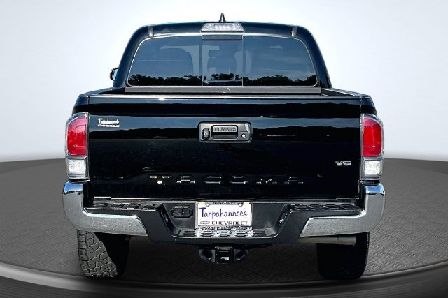 Used 2023 Toyota Tacoma TRD Off-Road AWD/4WD image 5