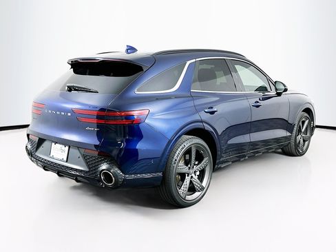 Used 2022 Genesis GV70 3.5T Sport w/ Sport Prestige Package AWD/4WD image 9