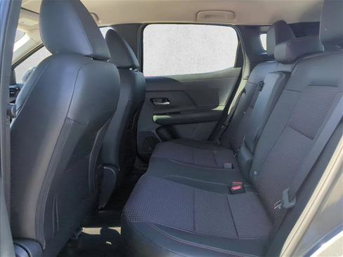 New 2026 Nissan Kicks SR image 17