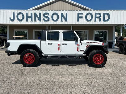 Used 2020 Jeep Gladiator Sport w/ Quick Order Package 24S
