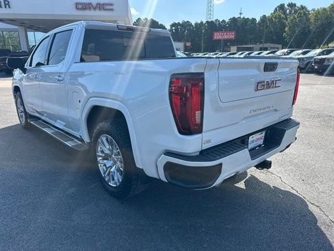 Used 2022 GMC Sierra 1500 Denali AWD/4WD image 3