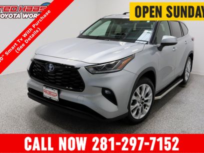 Used 2024 Toyota Highlander Limited