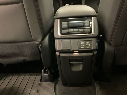 Certified 2024 Subaru Ascent Onyx Edition image 35