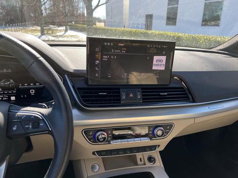 Used 2025 Audi Q5 Prestige image 32