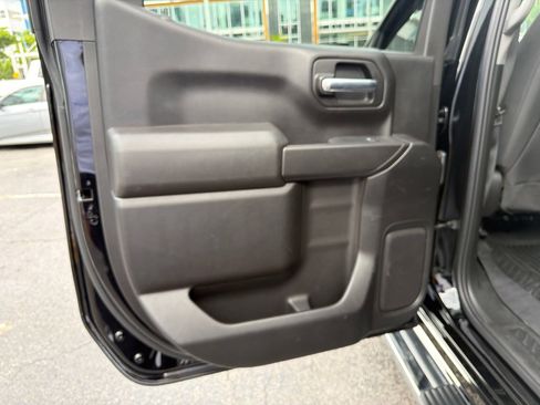 Used 2022 Chevrolet Silverado 1500 Custom RWD image 18