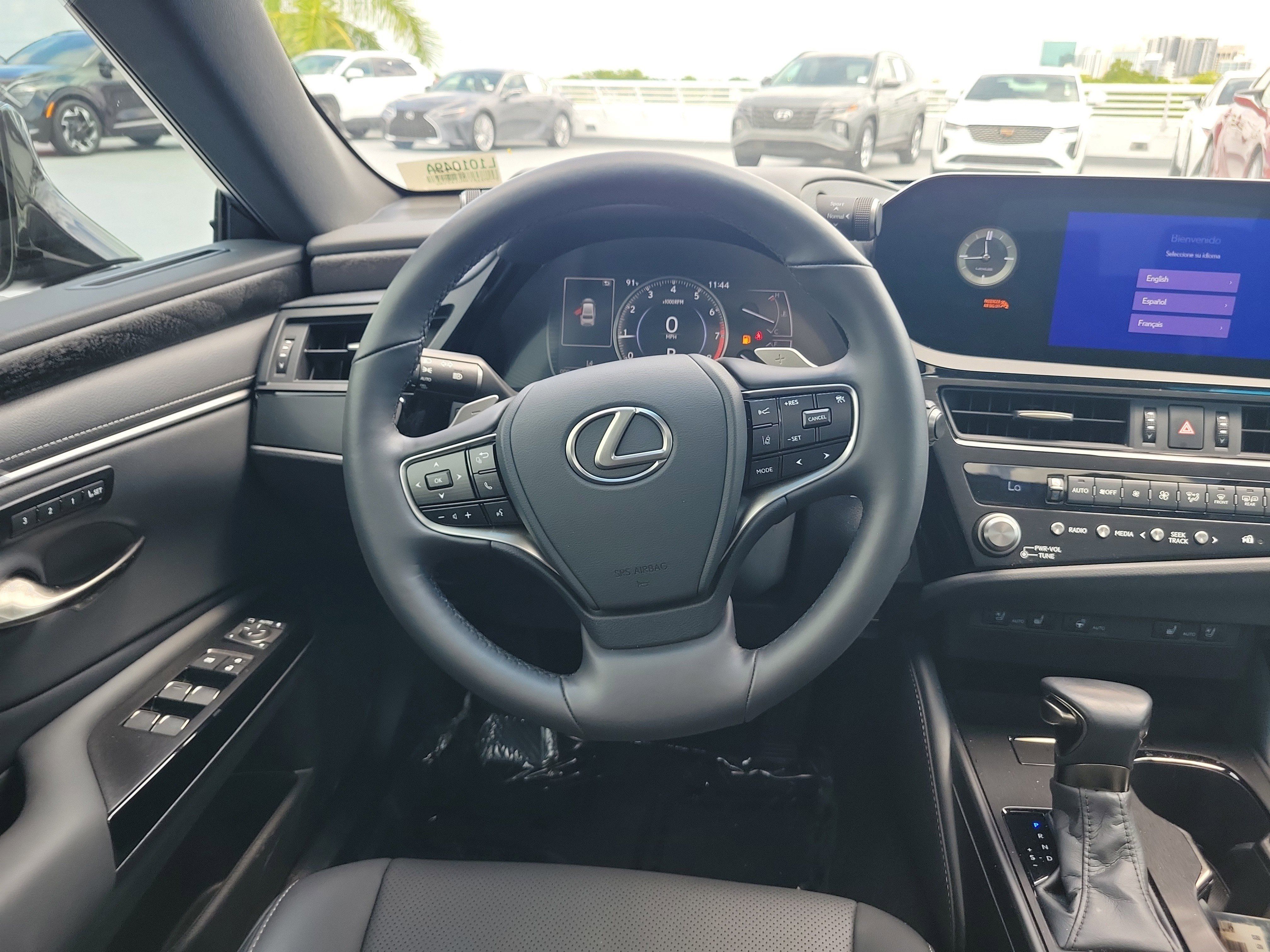 Certified 2024 Lexus ES 350 w/ Premium Package FWD image 15