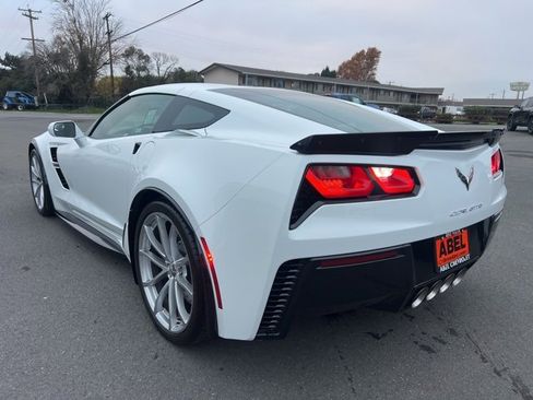 Used 2017 Chevrolet Corvette Grand Sport image 9