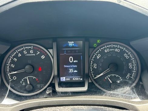Used 2021 Toyota Tacoma TRD Sport w/ Technology Package AWD/4WD image 23