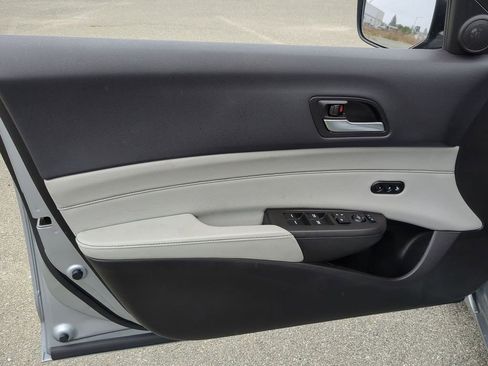 Used 2020 Acura ILX w/ Premium Package image 20