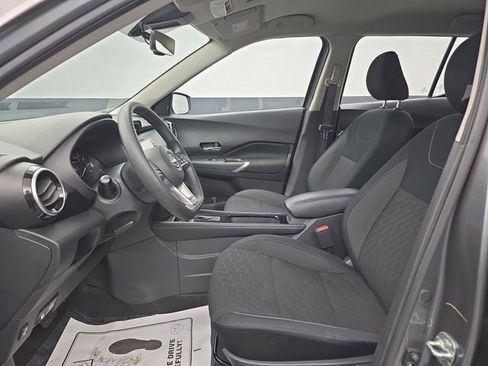 Used 2024 Nissan Kicks SV w/ Interior Electronics Package image 22
