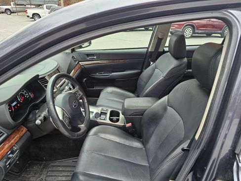 Used 2013 Subaru Legacy 2.5i Limited image 9