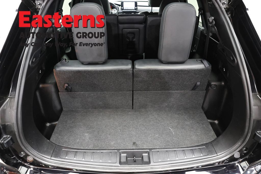Used 2024 Mitsubishi Outlander SE AWD/4WD image 11