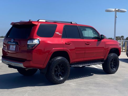 Certified 2023 Toyota 4Runner TRD Off-Road Premium w/ Off Road Premium Plus Package AWD/4WD image 2