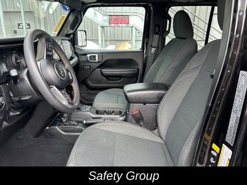 Used 2024 Jeep Wrangler Unlimited w/ Convenience Group image 15