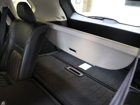 Used 2023 Nissan Rogue Platinum w/ Platinum Premium Package image 18