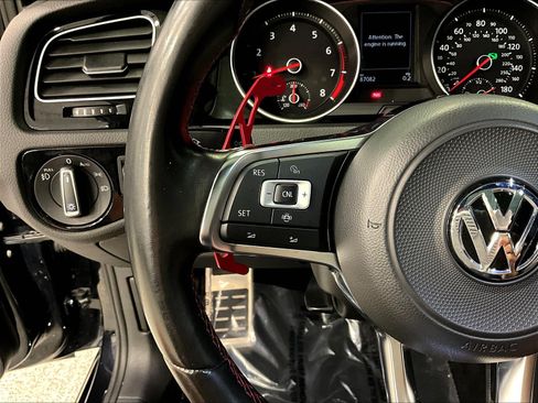 Used 2019 Volkswagen GTI S FWD image 11