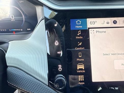 New 2026 Jeep Cherokee Laredo image 26