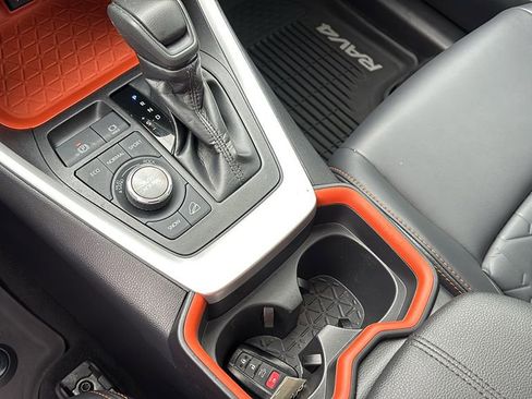 Used 2019 Toyota RAV4 Adventure image 21