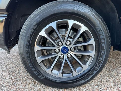 Used 2019 Ford F150 XLT w/ Equipment Group 302A Luxury image 27