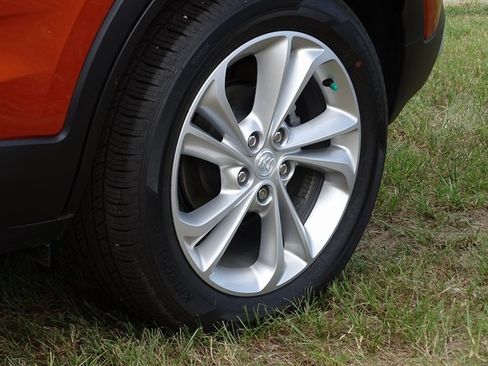 Used 2023 Buick Encore GX Preferred w/ Cold Weather Comfort Package image 28