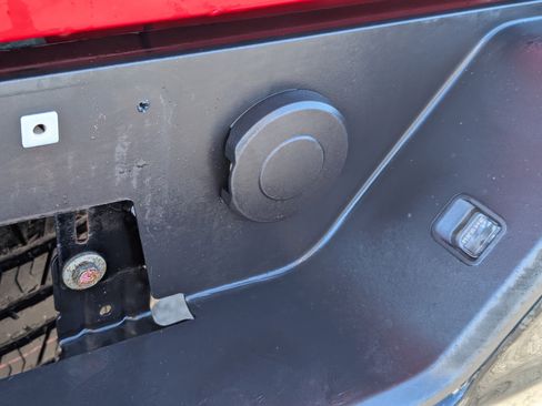 Used 2020 Chevrolet Silverado 1500 Custom Trail Boss w/ Custom Convenience Package image 33