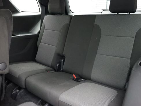 Used 2023 Chevrolet Traverse LT FWD image 36