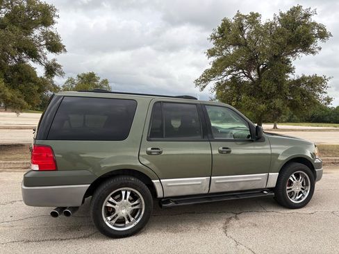 Used 2003 Ford Expedition XLT RWD image 47