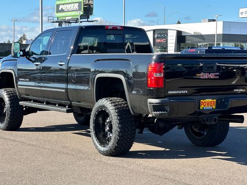 Used 2015 GMC Sierra 3500 Denali image 6