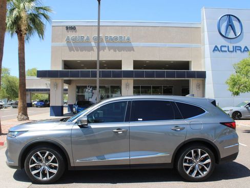 Used 2023 Acura MDX FWD w/ Technology Package image 2