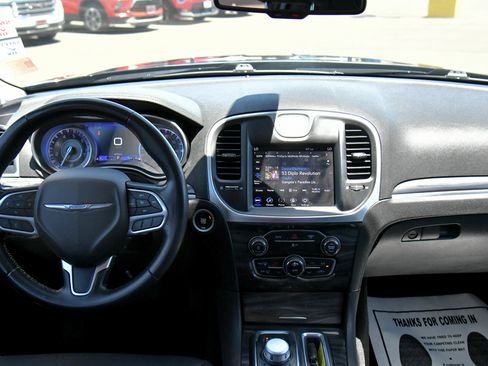 Used 2021 Chrysler 300 Touring w/ Sport Appearance Package RWD image 36