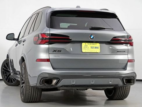 Used 2024 BMW X5 sDrive40i w/ M Sport Package image 6