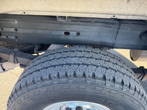 Used 2009 GMC Sierra 3500 SLE w/ Convenience Package image 30