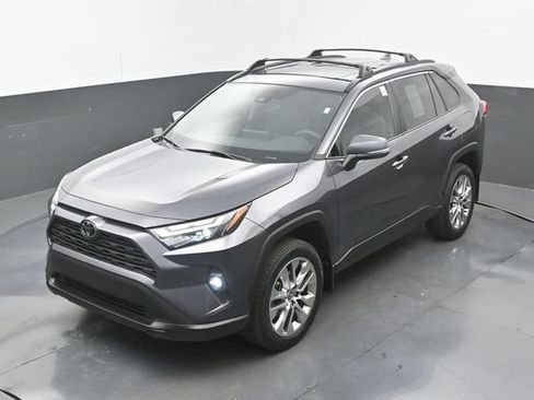 Used 2024 Toyota RAV4 XLE Premium FWD image 30